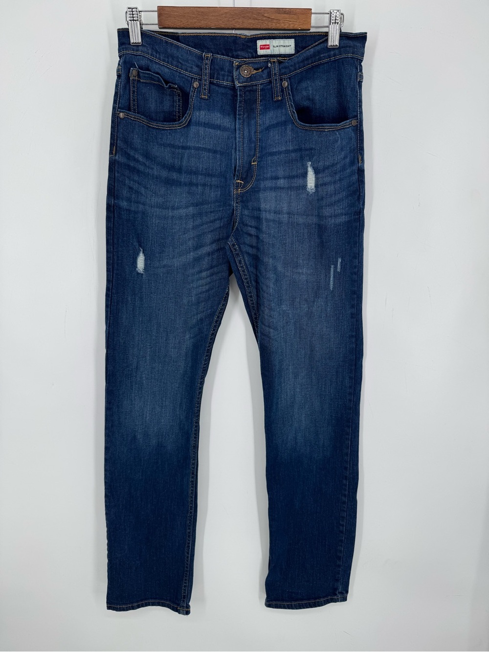Wrangler Men's Slim Straight Denim Basic Minimalist Blue Jeans Size 31/32